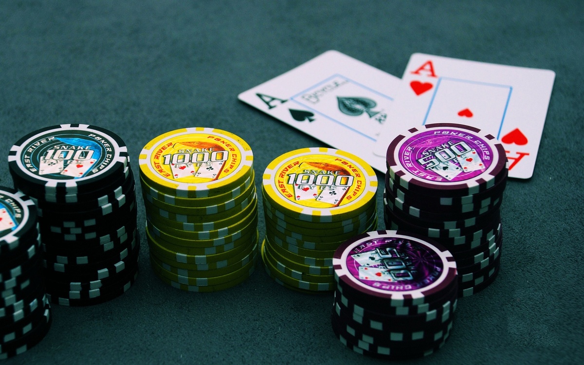 InterCasino کھلاڑیوں کے لیے لائیو کیسینو سیکشن